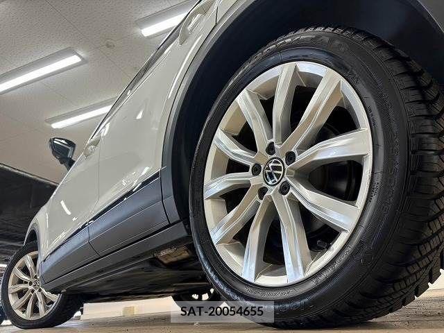VolksWagen T-ROC 2021-08 298626-18