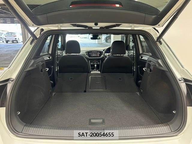 VolksWagen T-ROC 2021-08 298626-12