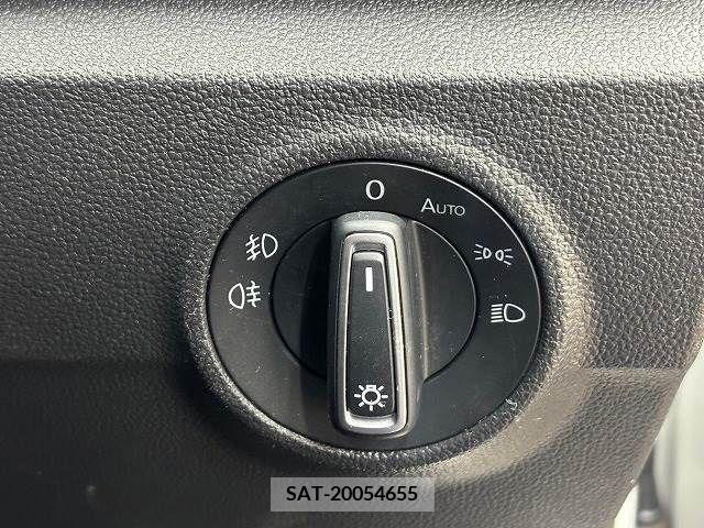 VolksWagen T-ROC 2021-08 298626-11