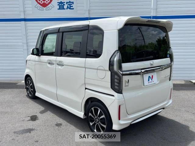 Honda N BOX CUSTOM 2018-06 306986-17