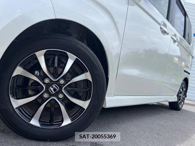 Honda N BOX CUSTOM 2018-06 306986-13