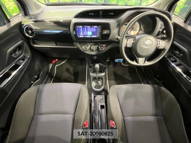 Toyota VITZ 2019-11 210262-1