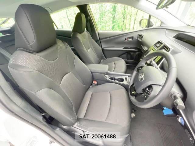 Toyota PRIUS 2019-06 342175-8