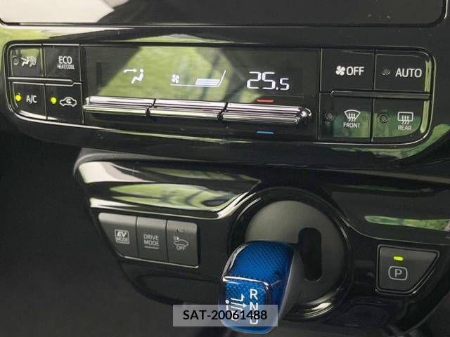 Toyota PRIUS 2019-06 342175-6
