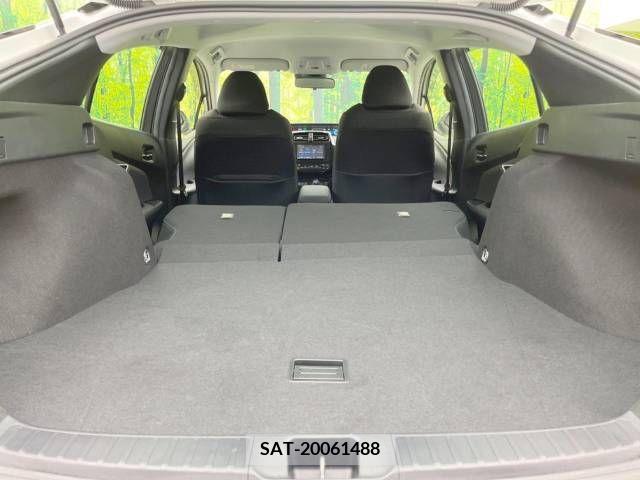 Toyota PRIUS 2019-06 342175-10