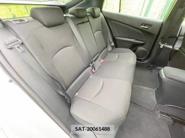 Toyota PRIUS 2019-06 342175-9