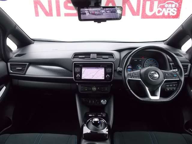 Nissan LEAF 2019-09 10529-2