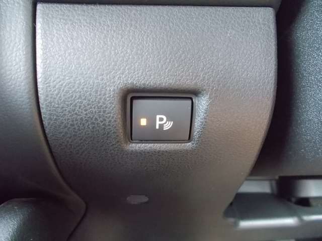 Nissan LEAF 2019-09 10529-11
