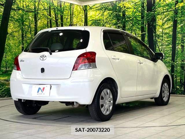 Toyota VITZ 2010-03 370166-17