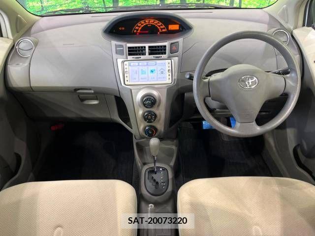 Toyota VITZ 2010-03 370166-1