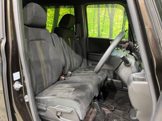Honda N BOX CUSTOM 2019-09 196189-8