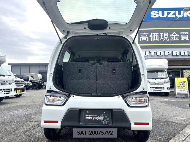 Suzuki WAGON R 2017-02 215904-9