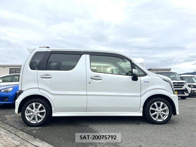 Suzuki WAGON R 2017-02 215904-14