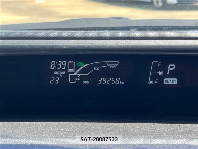 Toyota AQUA 2017-03 260143-22