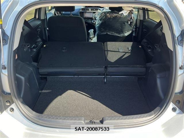Toyota AQUA 2017-03 260143-5