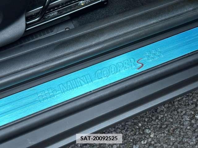 Bmw MINI 2015-06 337159-15