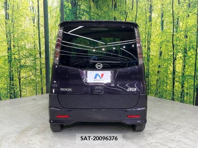 Nissan ROOX 2011-04 251282-15