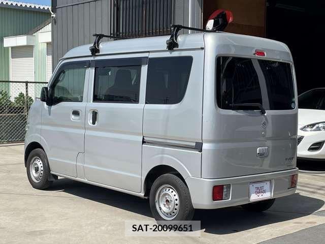 Suzuki EVERY 2015-09 372545-6