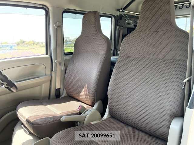 Suzuki EVERY 2015-09 372545-18