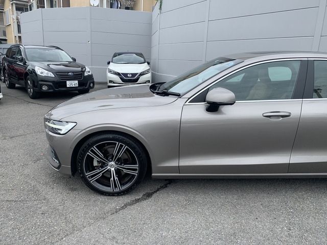 Volvo S60 2019-11 11992-29