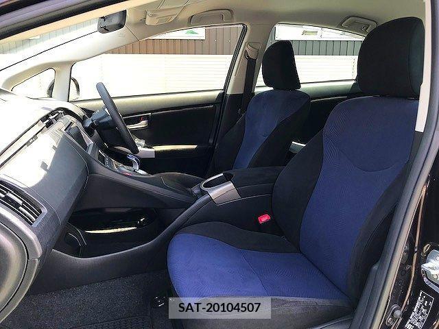 Toyota PRIUS 2013-04 281783-12