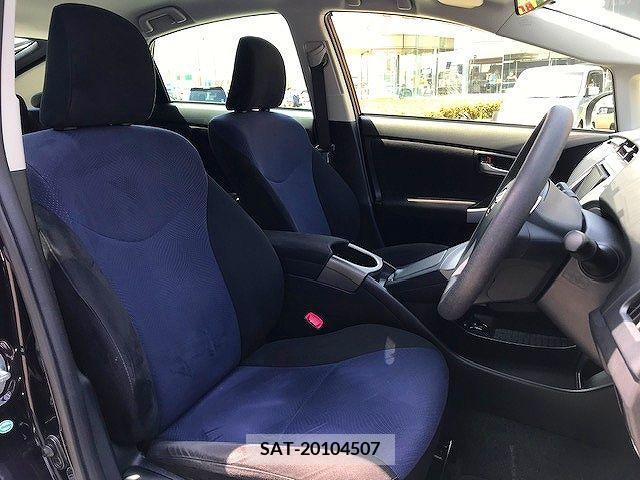 Toyota PRIUS 2013-04 281783-3