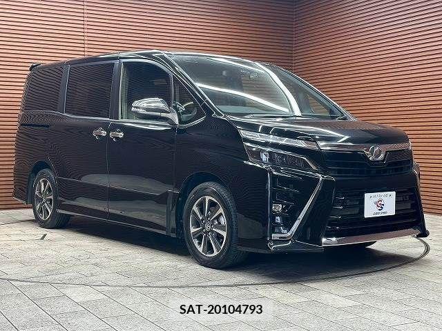Toyota VOXY 2019-04 332163-13