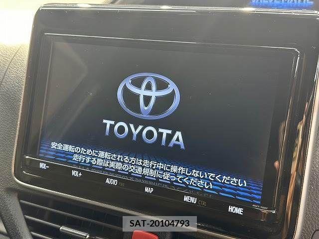 Toyota VOXY 2019-04 332163-2