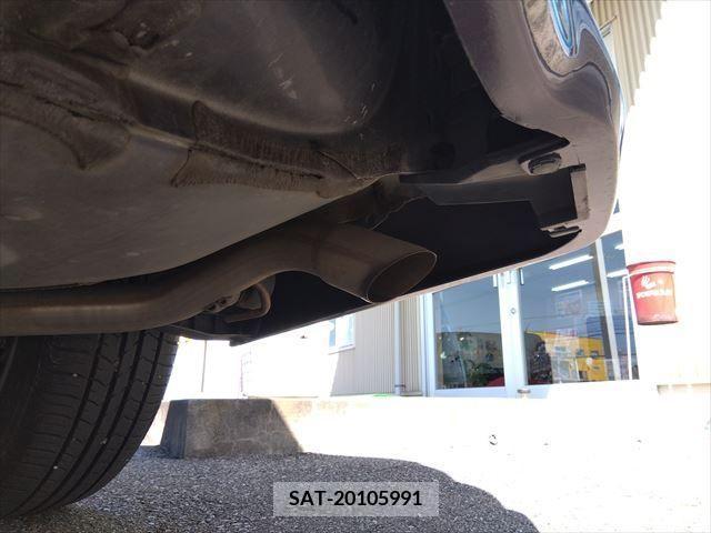 Toyota NOAH 2015-01 365089-8