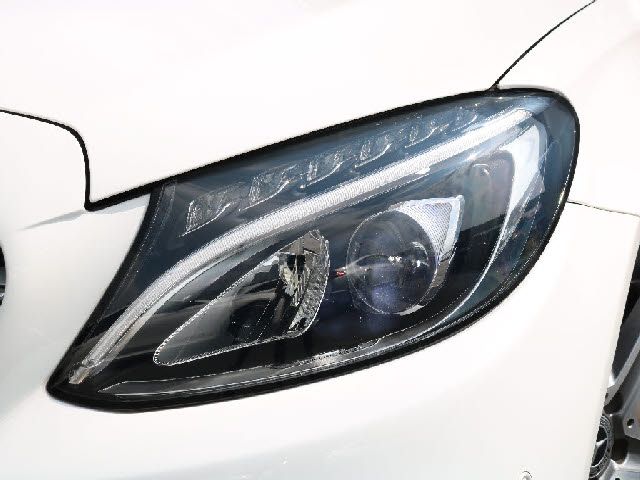 Mercedes Benz C-CLASS 2017-10 22050-19