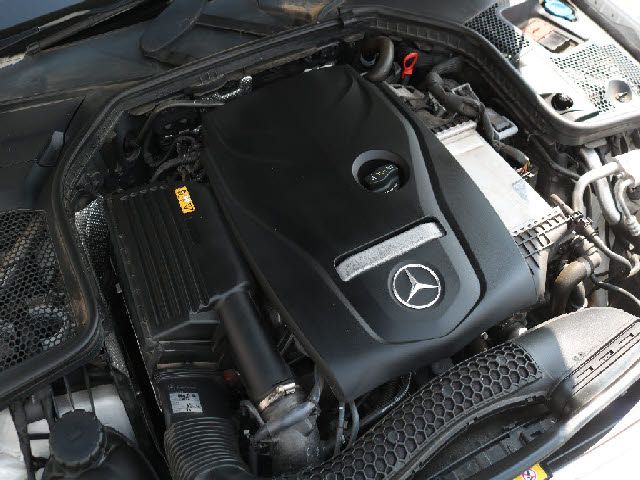 Mercedes Benz C-CLASS 2017-10 22050-5