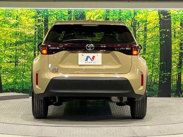 Toyota YARIS CROSS 2023-03 181440-14