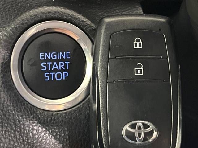 Toyota YARIS CROSS 2023-03 181440-6