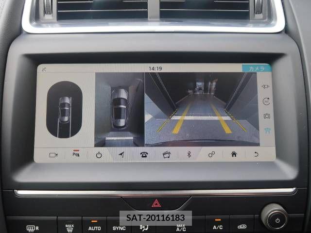Jaguar E-PACE 2019-05 315766-5