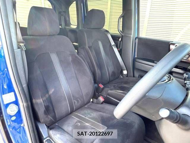 Honda N BOX CUSTOM 2017-11 306948-8
