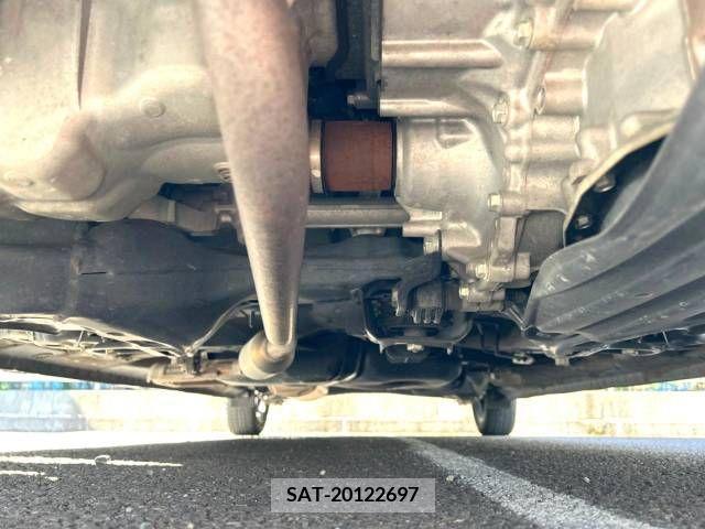 Honda N BOX CUSTOM 2017-11 306948-19