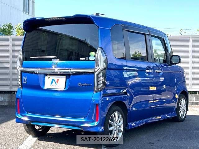 Honda N BOX CUSTOM 2017-11 306948-17