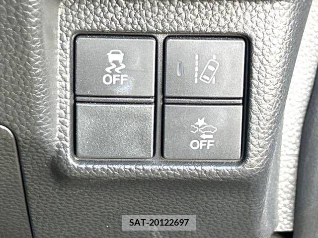 Honda N BOX CUSTOM 2017-11 306948-2