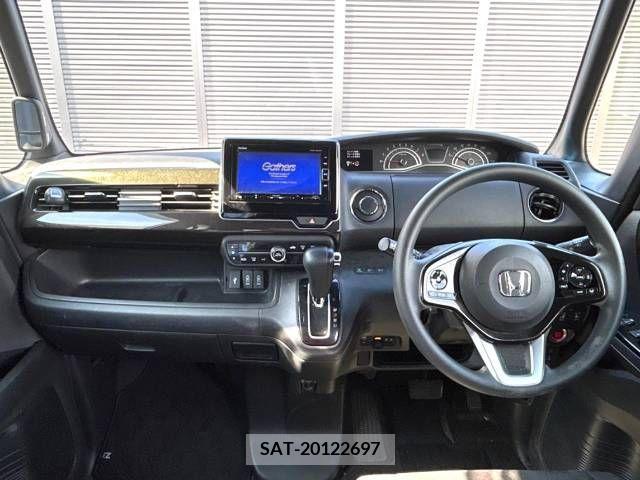 Honda N BOX CUSTOM 2017-11 306948-1
