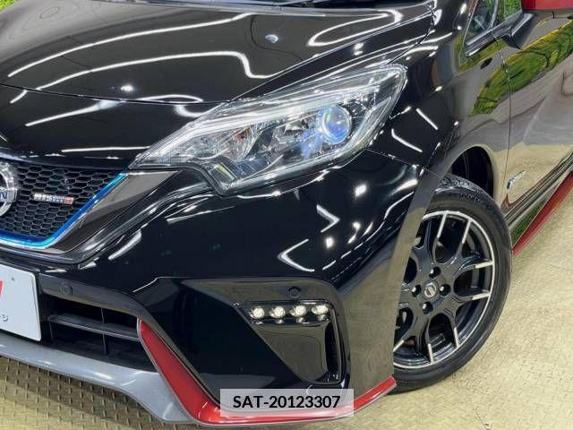 Nissan NOTE 2017-08 349124-12