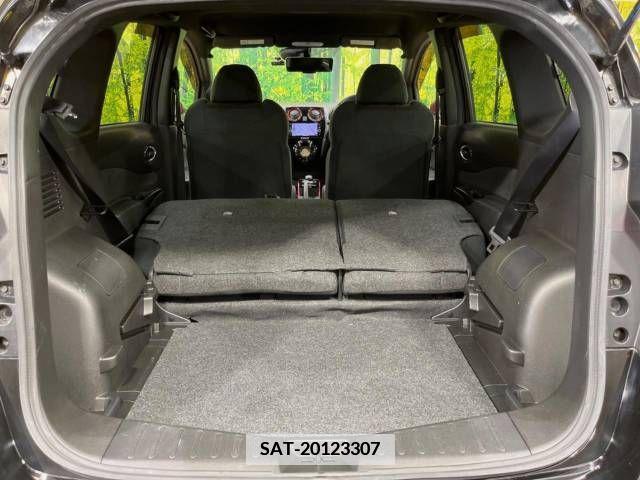 Nissan NOTE 2017-08 349124-10