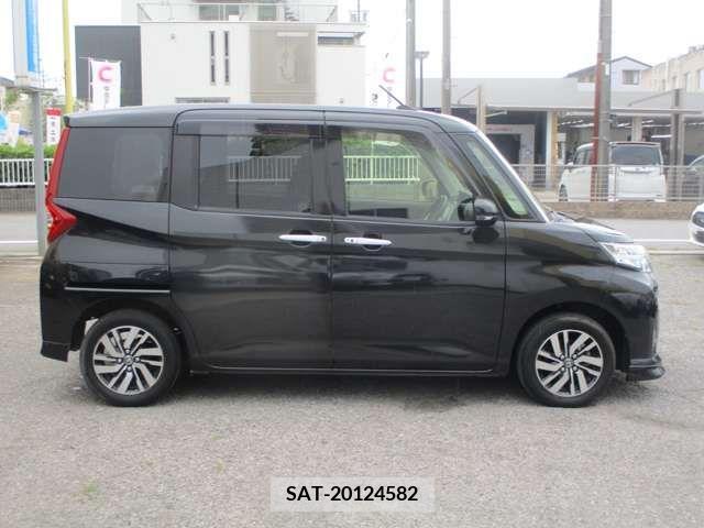 Toyota ROOMY 2019-01 386576-11