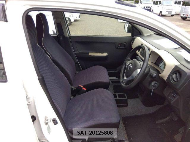 Mazda CAROL 2019-06 354864-5