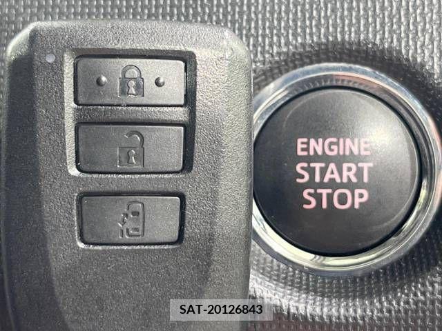 Toyota SPADE 2013-05 313672-7