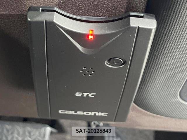 Toyota SPADE 2013-05 313672-5