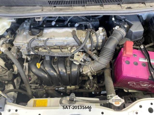 Toyota VOXY 2014-04 348012-19