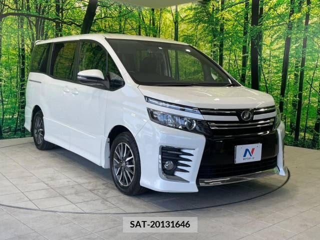 Toyota VOXY 2014-04 348012-17