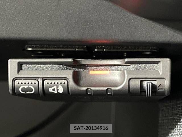 Nissan NOTE 2014-01 248266-5