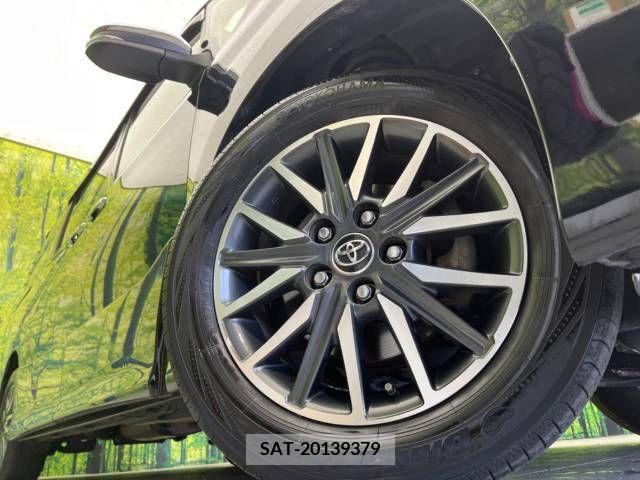 Toyota VOXY 2015-02 220295-14