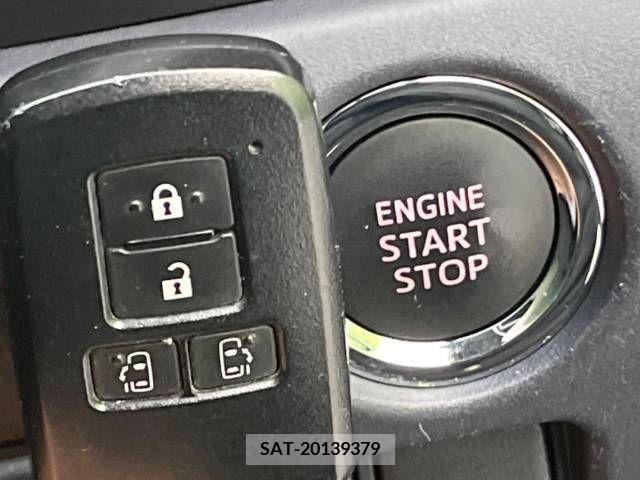 Toyota VOXY 2015-02 220295-7